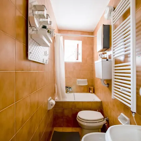 Cosy Holiday In Near Hiking Trails